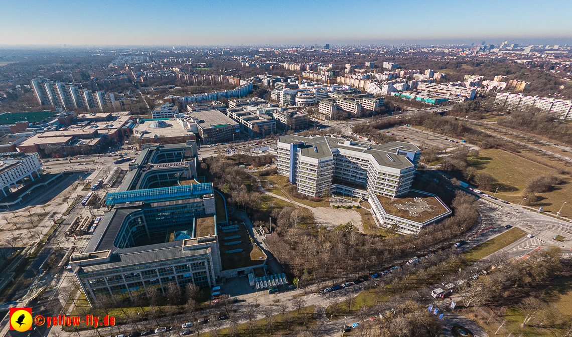 15.02.2023 - Luftbilder Perlach Plaza, Allianz, Wacker, Rentenversicherung, PEP